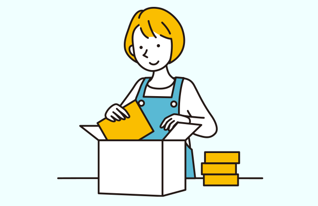 收拾行李的女人